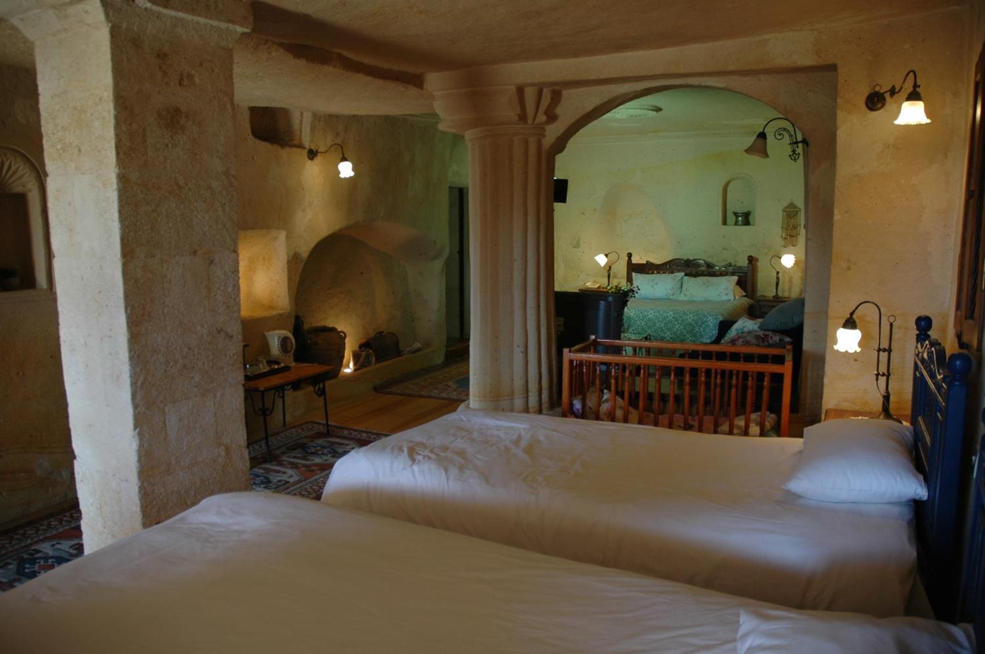 Elkep Evi Cave Hotel Ürgüp Bagian luar foto