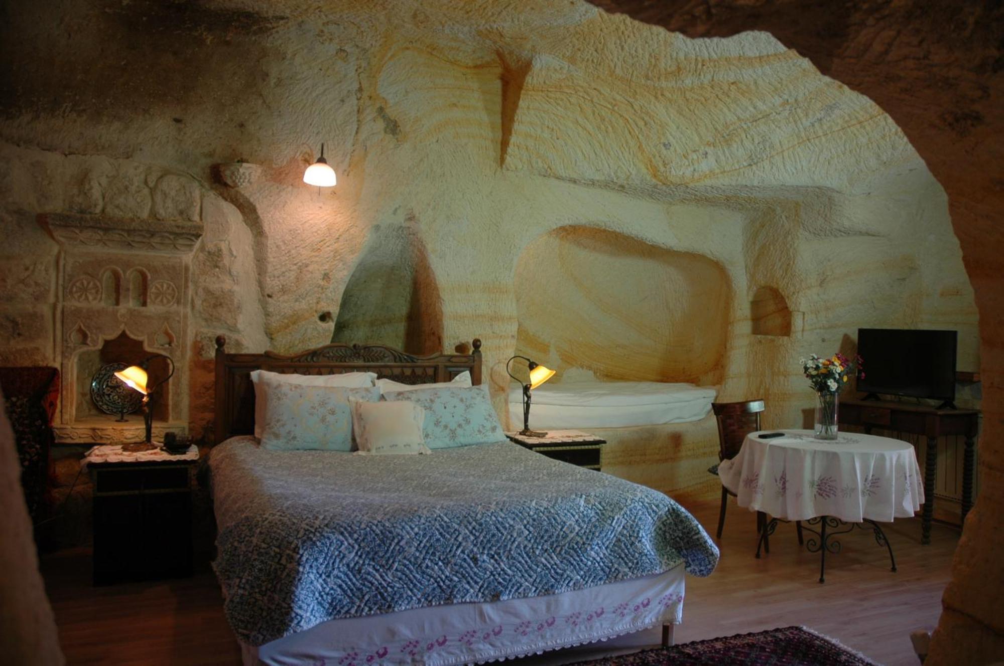 Elkep Evi Cave Hotel Ürgüp Bagian luar foto